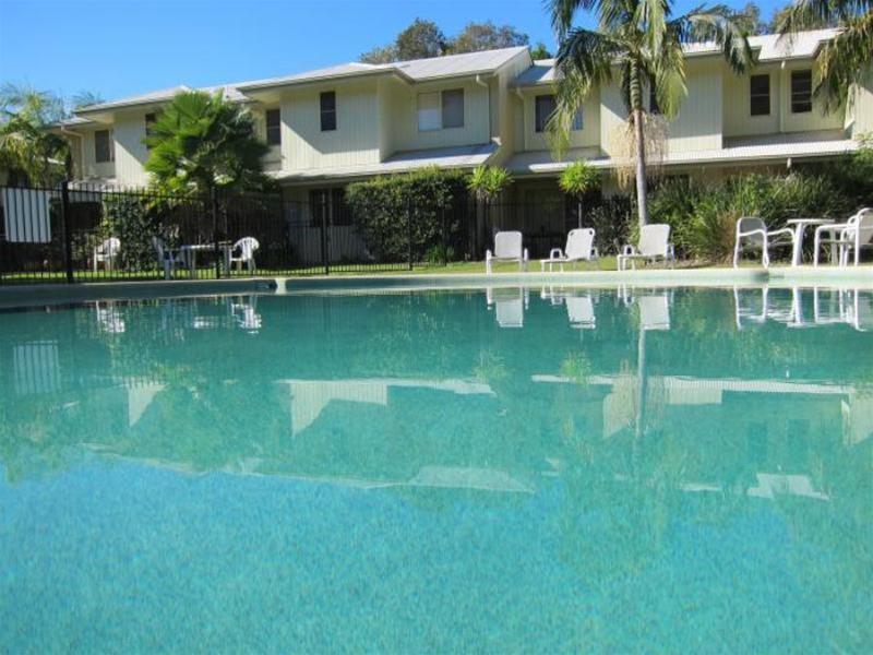 Byron Lakeside Holiday Apartments Byron Bay Exteriör bild